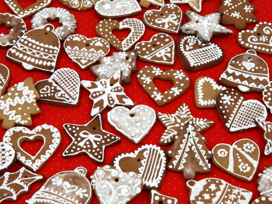 Красивое рождественское печенье в сахарной глазури