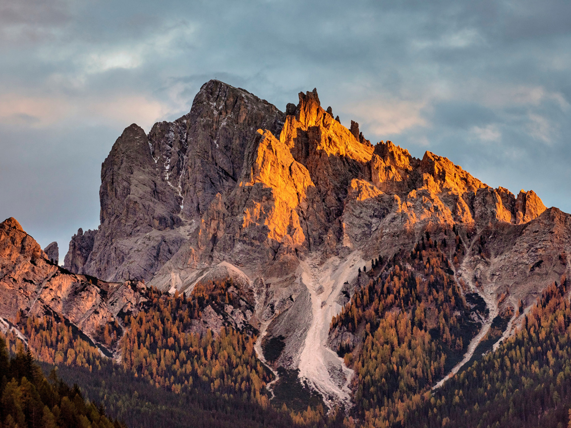 Острые вершины итальянских альп