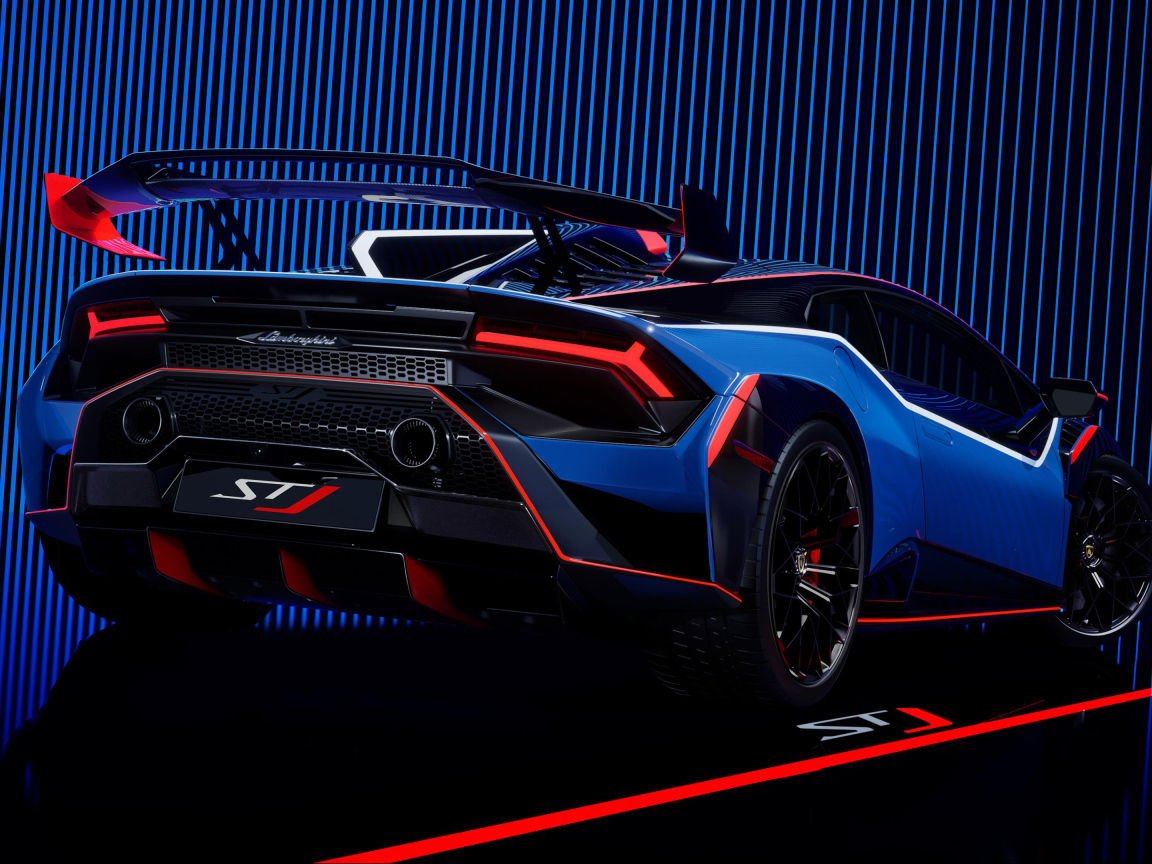 Вид сзади на спортивный автомобиль Lamborghini Huracán STJ