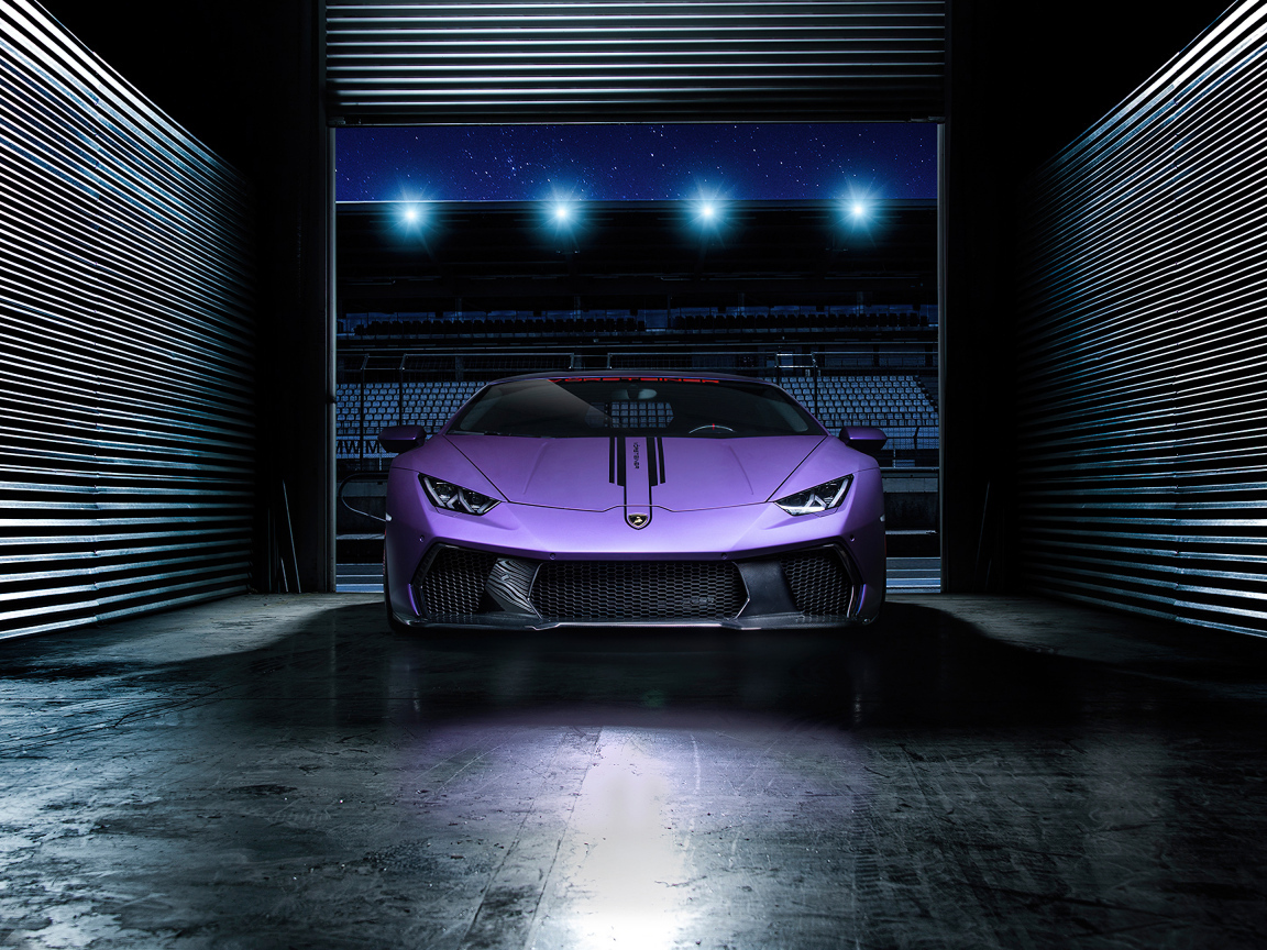 Автомобиль Vorsteiner Lamborghini Huracán Novara в здании