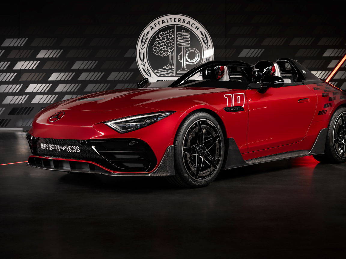 Быстрый красный Concept Mercedes-AMG PureSpeed 2024 года