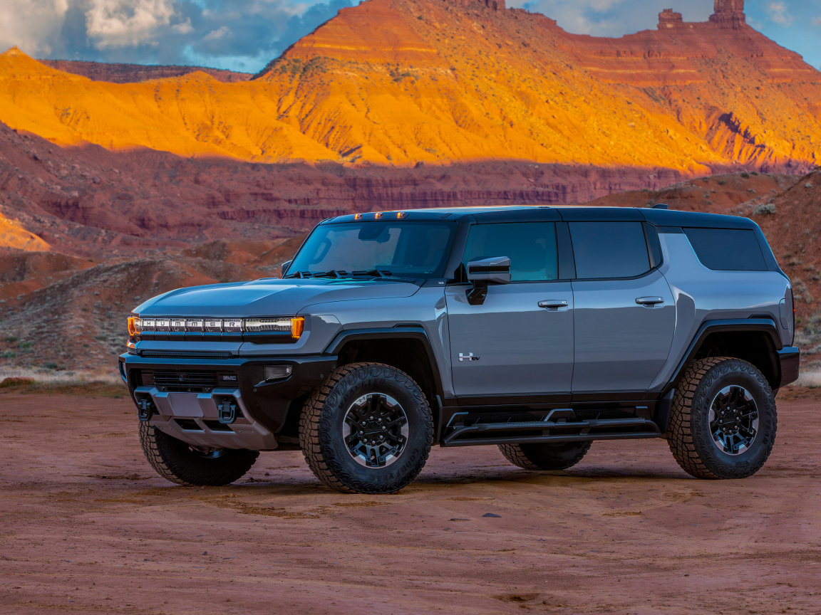 Внедорожник GMC Hummer EV 2024 года