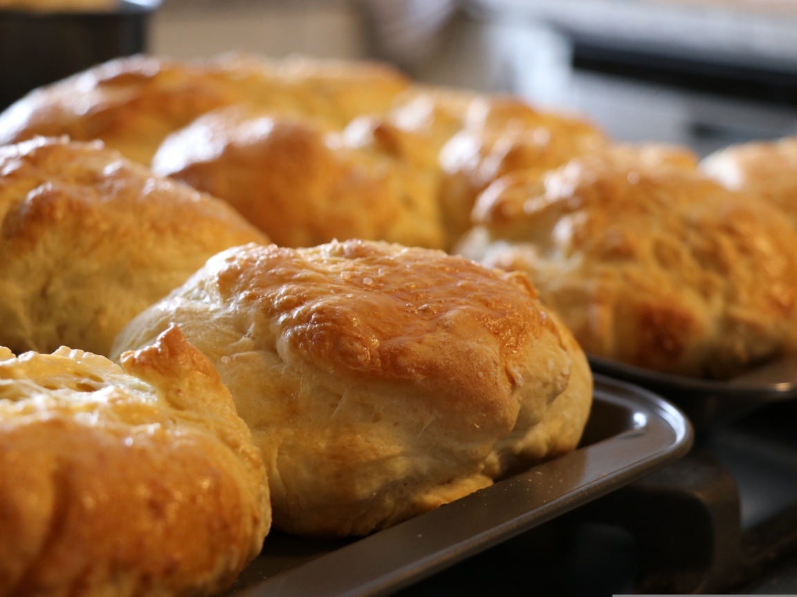 Свежие аппетитные булочки