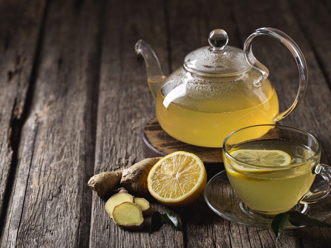 Заварник с вкусным лимонно - имбирным чаем