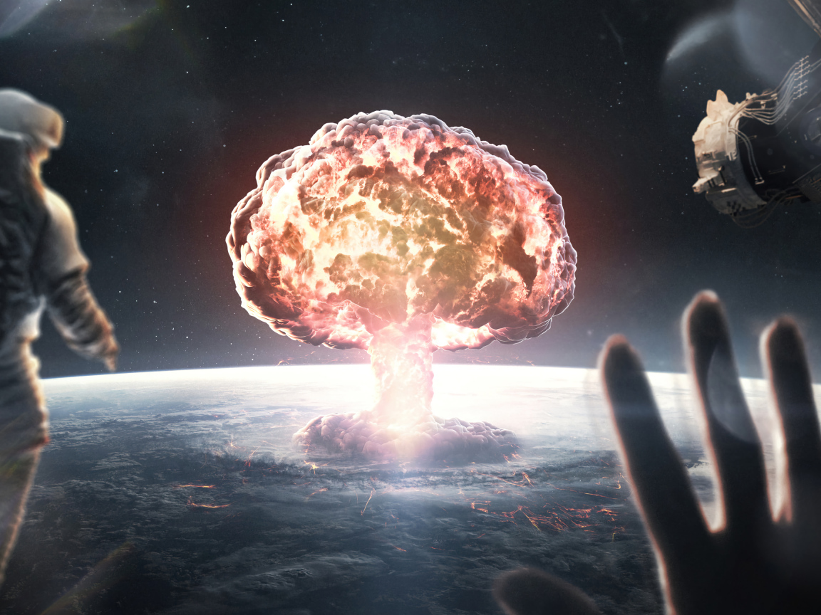 Космонавты наблюдают за взрывом в космосе 