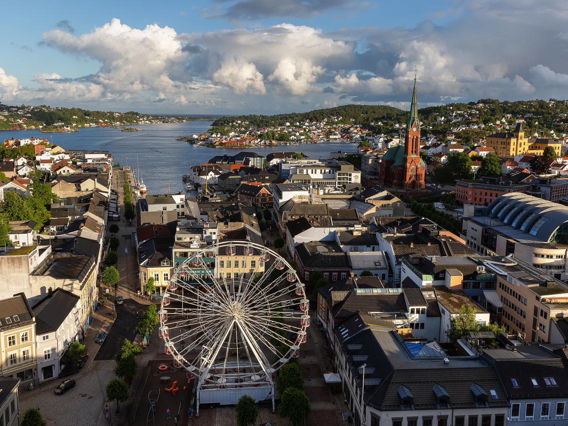 Красивый вид на город Арендал, Норвегия