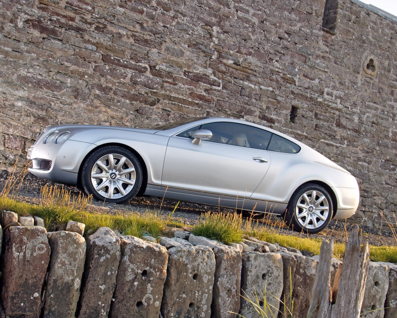 Бентли Континенталь GT