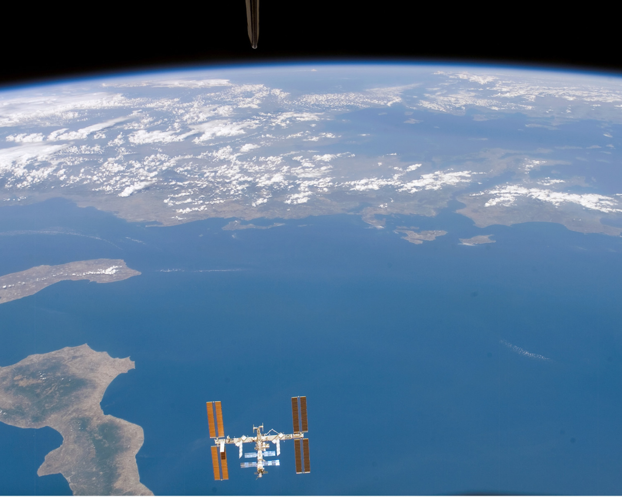 Земля из космоса