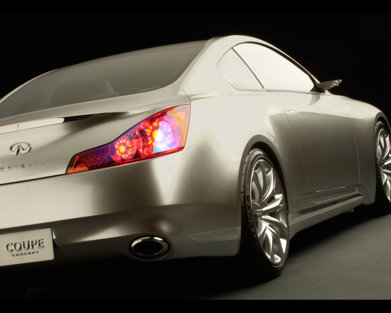 Инфинити концепт 2006