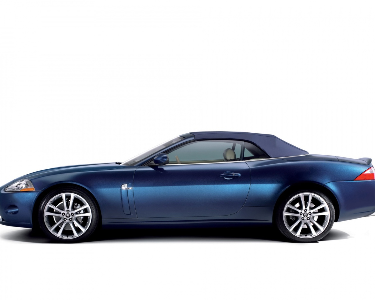 Jaguar XK 2007 года