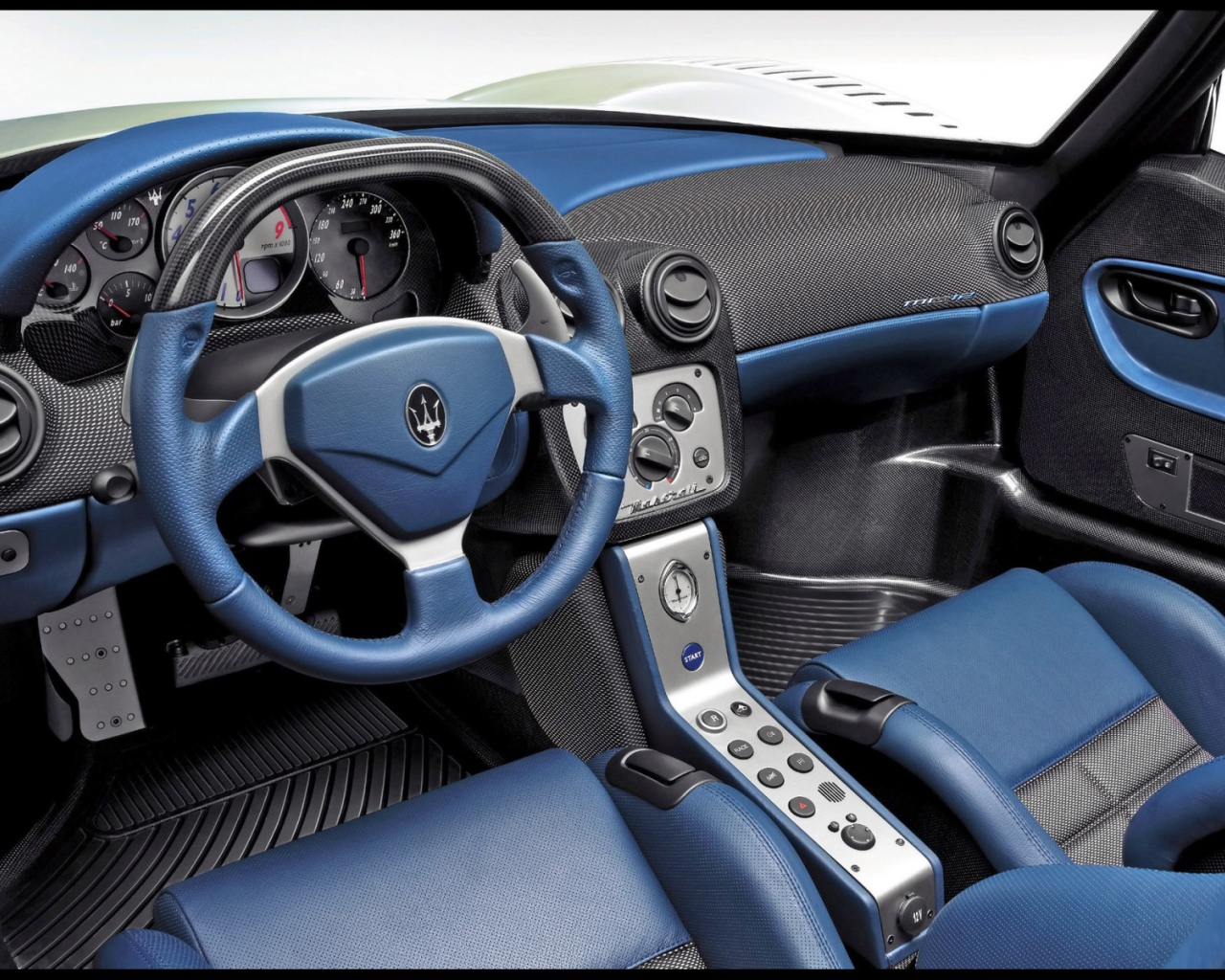 Maserati преборная панель