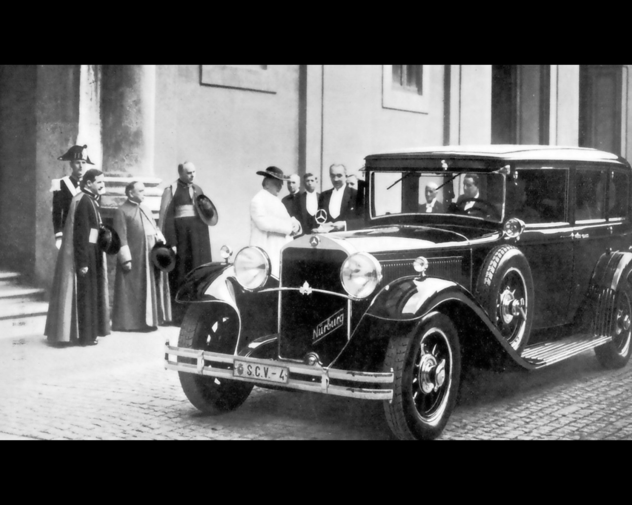 Классический Mercedes 1930 года