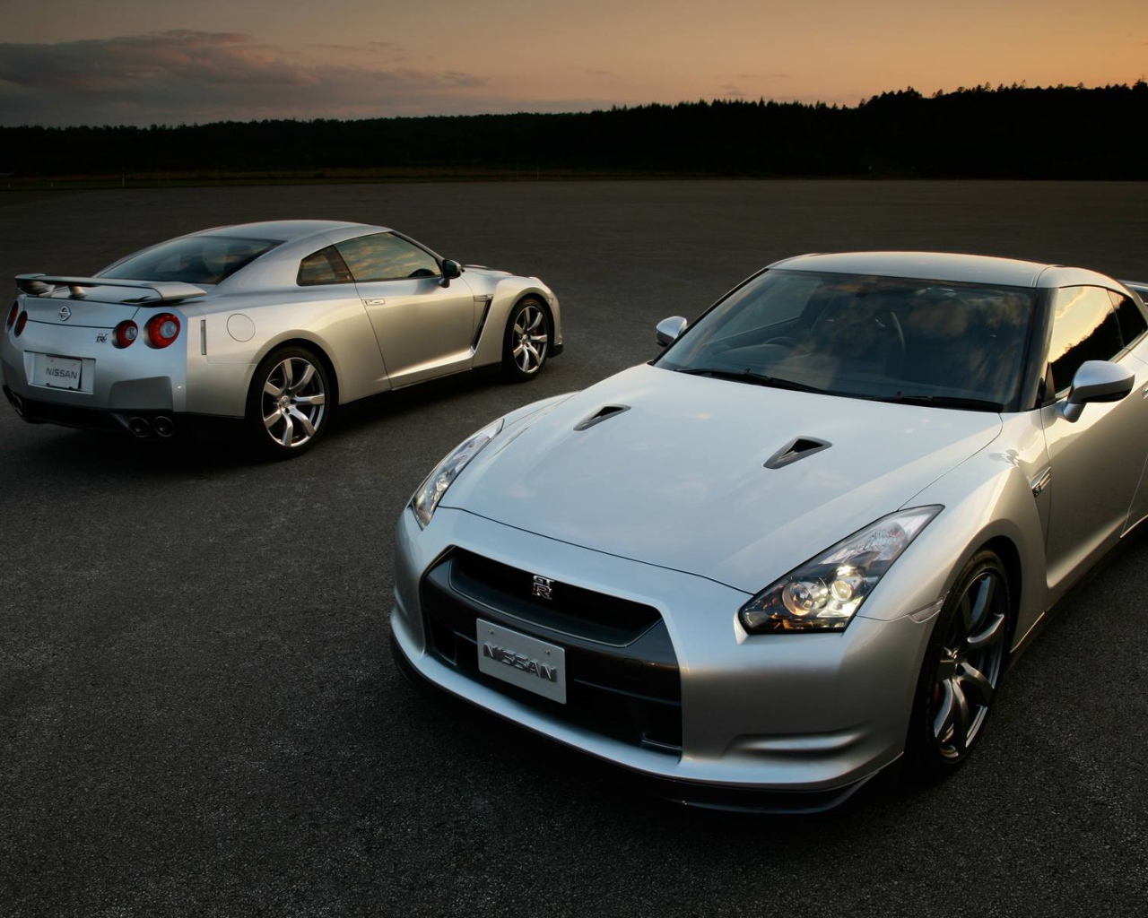 Nissan широкоэкранка