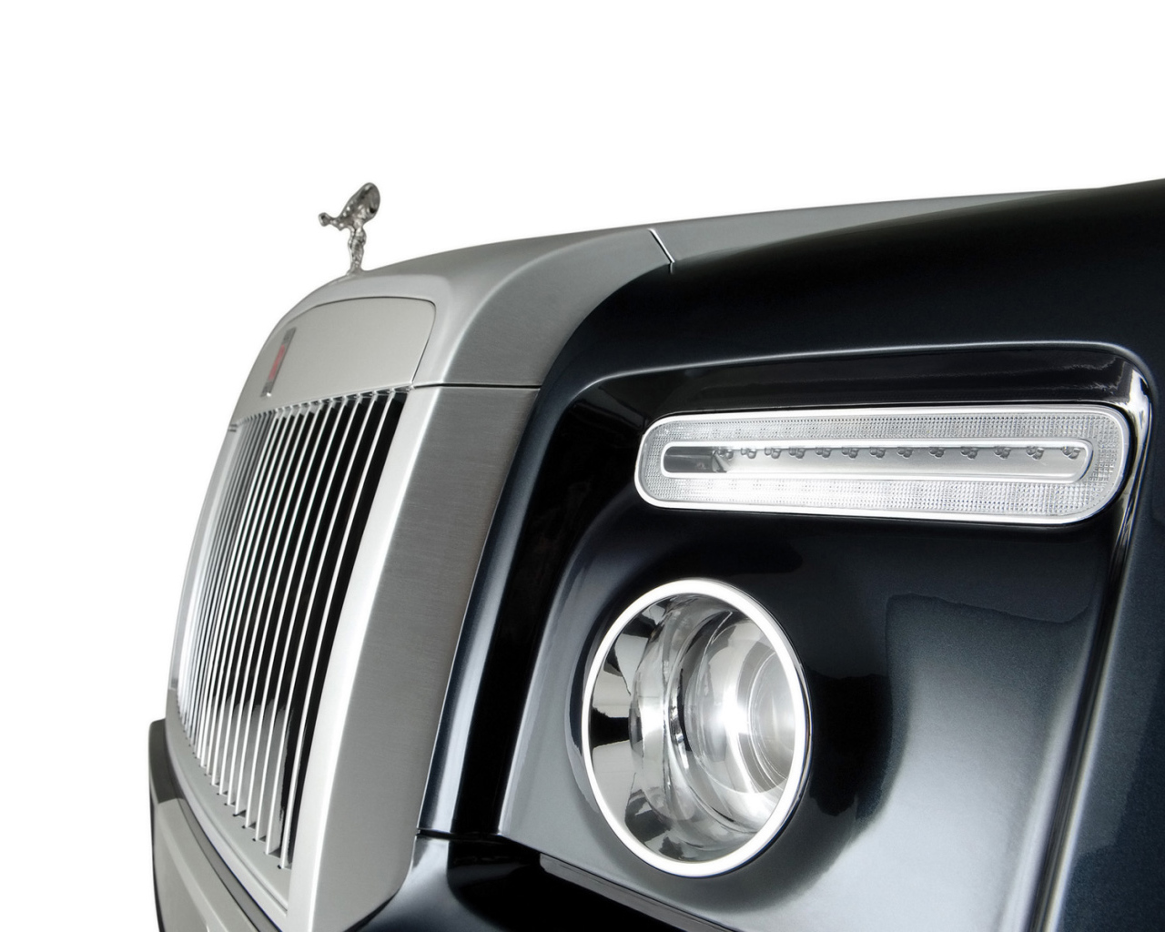 Логотип компании Rolls Royce