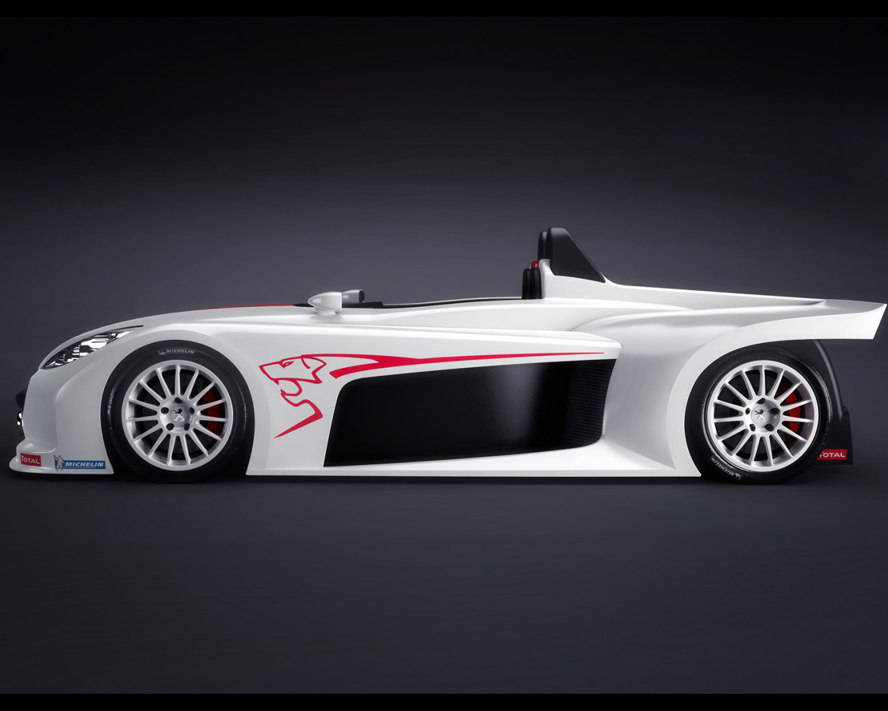 Спортивный кабриолет Пежо