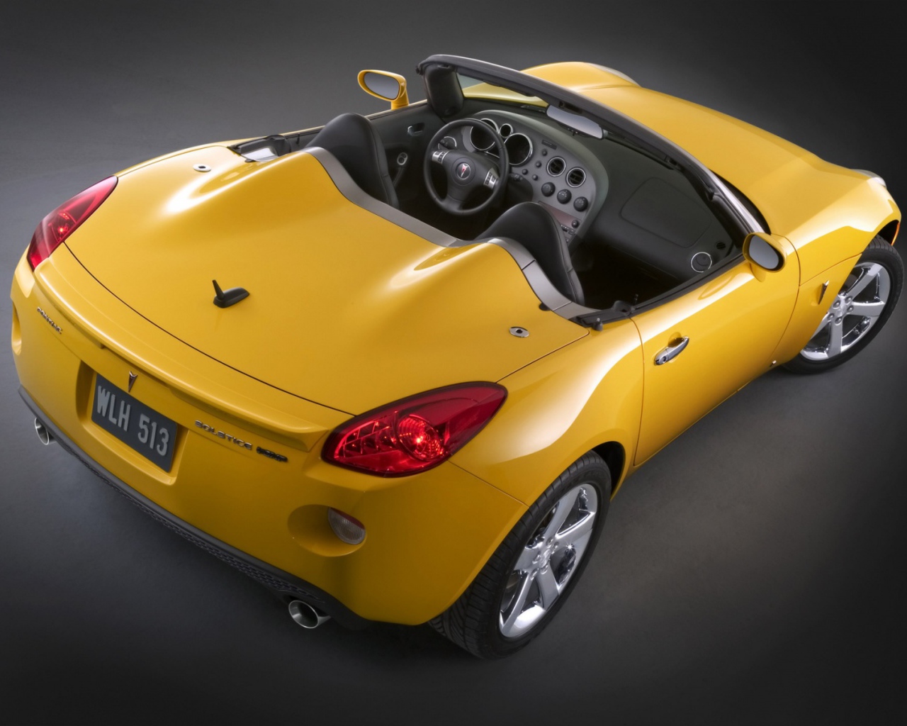 Pontiac Solstic вид сзади