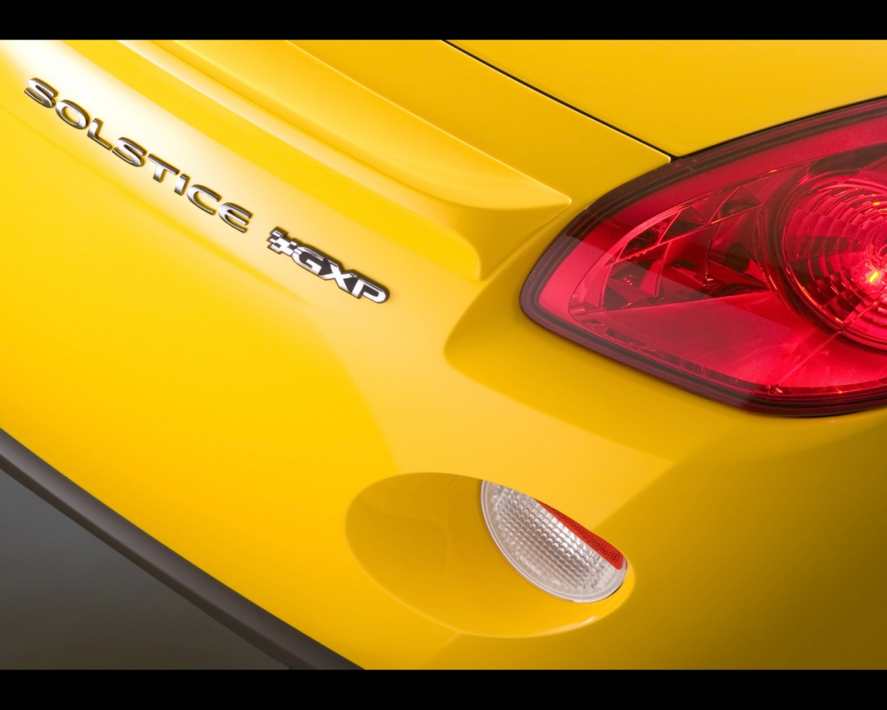 Стоп огни Pontiac Solstic