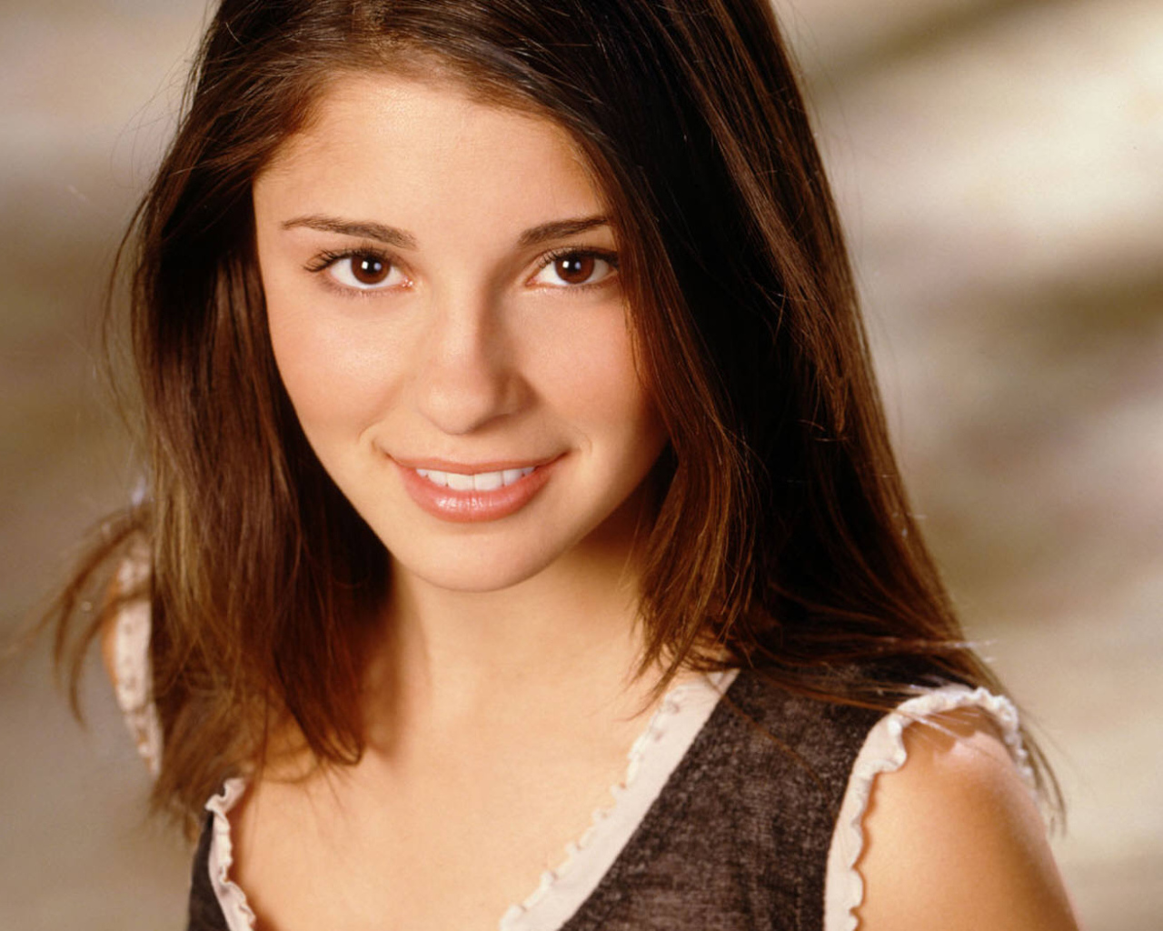 Шири Эпплби / Shiri Appleby