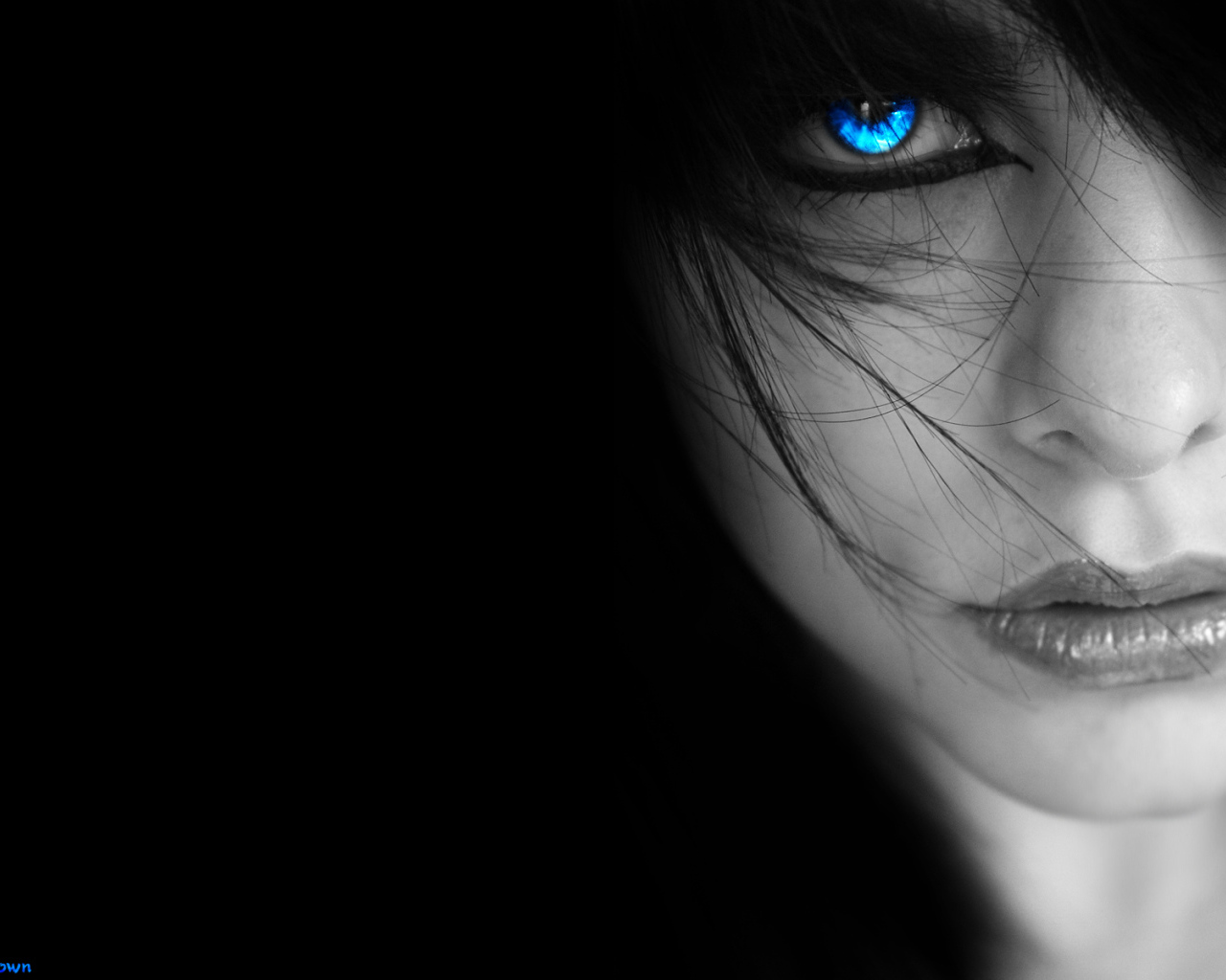 Голубой глаз