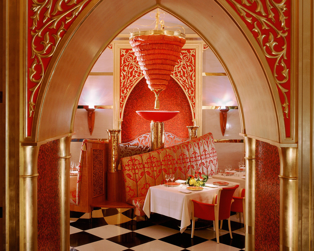 Интерьер кафе