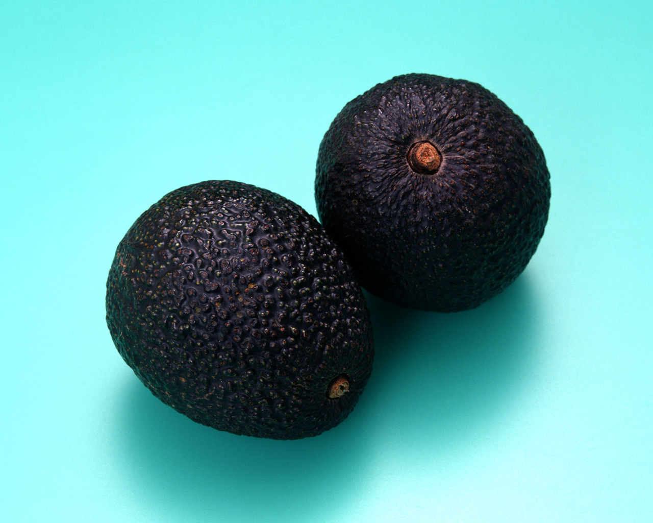 Черные фрукты