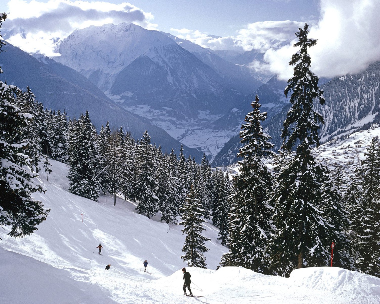Skiing Swiss Alps