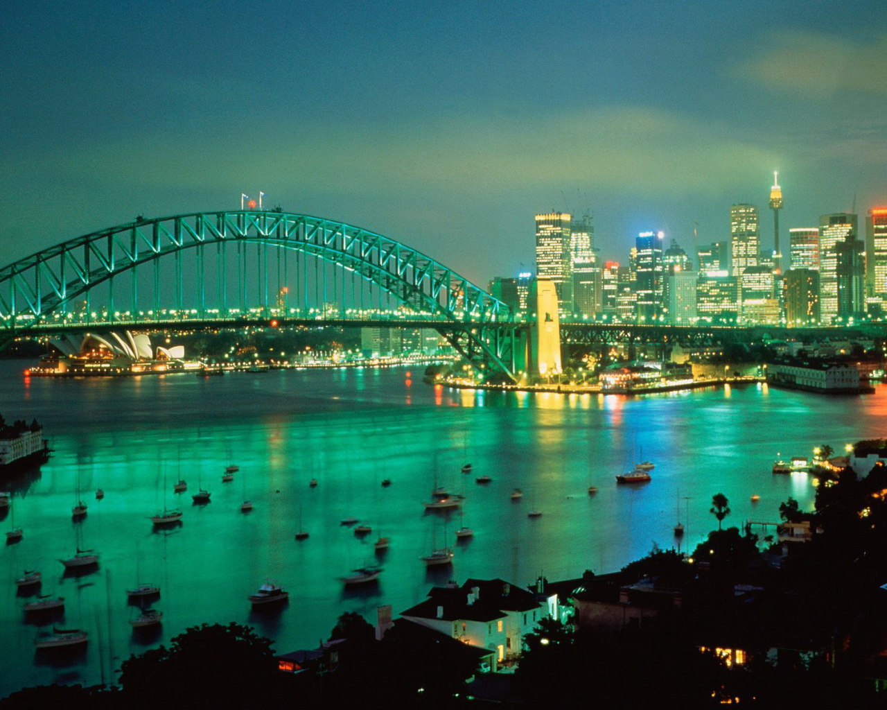 Сиднейская гавань в сумраке