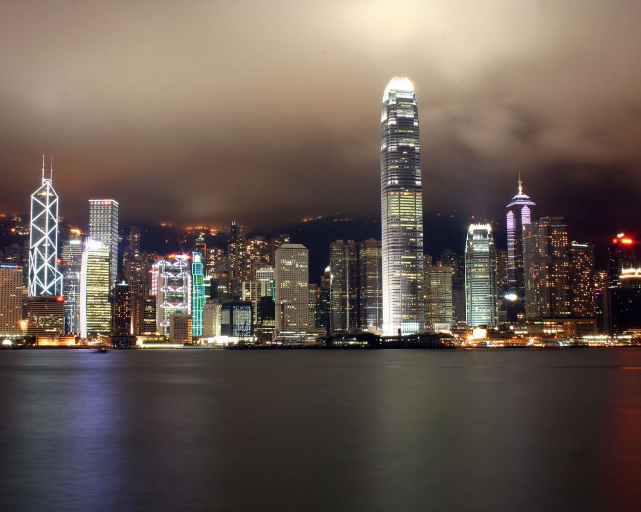 Гонконг ночью