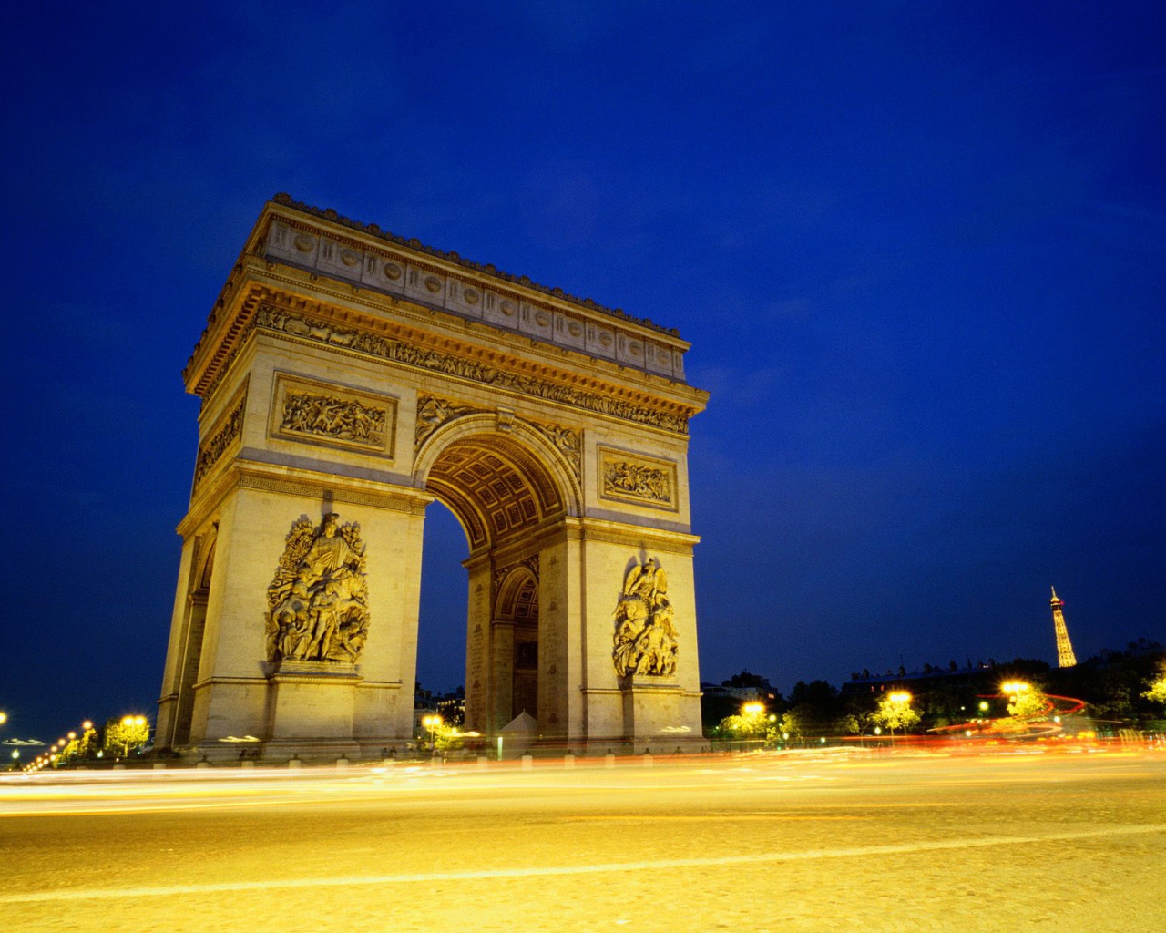 Триумфальная арка Париж