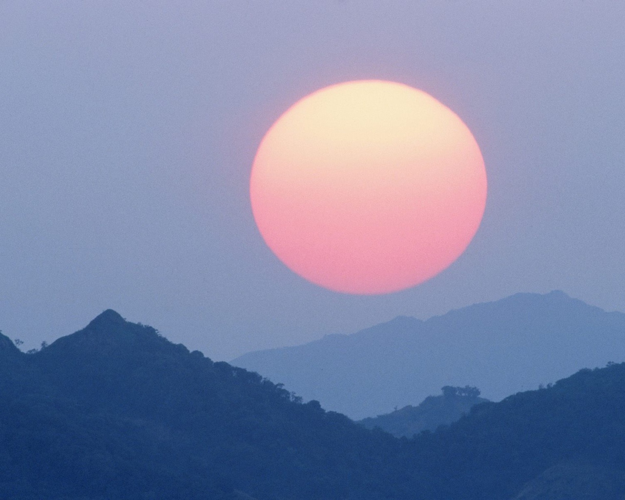 Индийский восход солнца