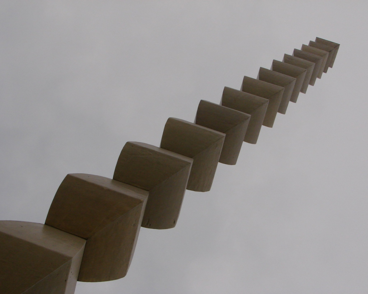 Бесконечная колонна