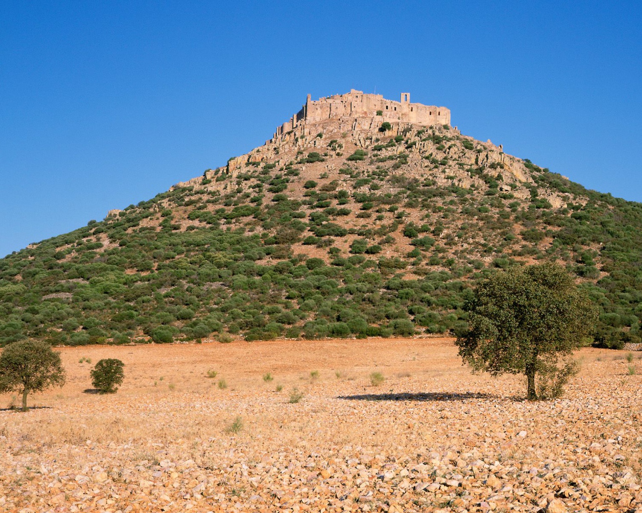 Руины замка - Испания