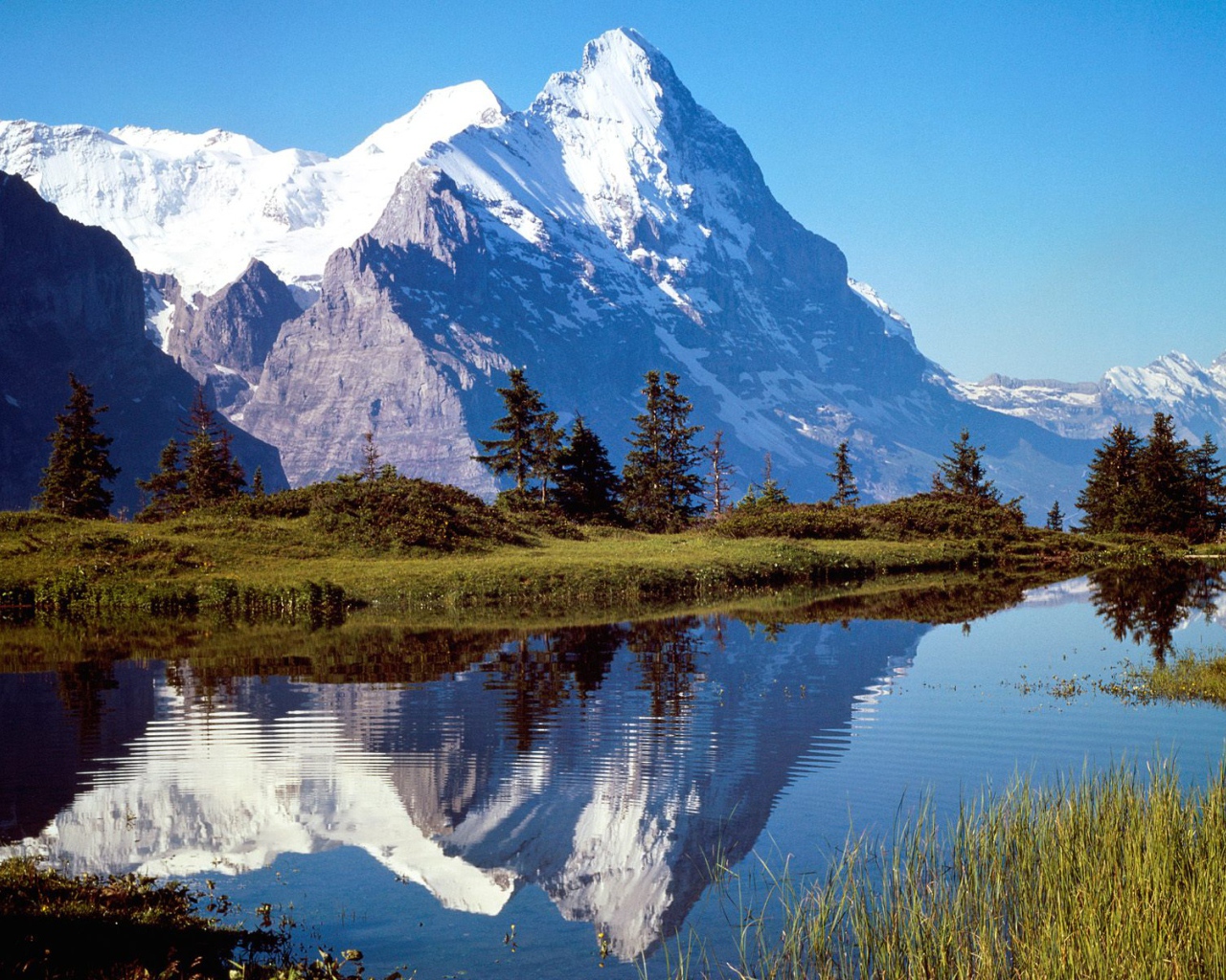 Monch и Eiger, Grosse Scheidegg, Швейцария