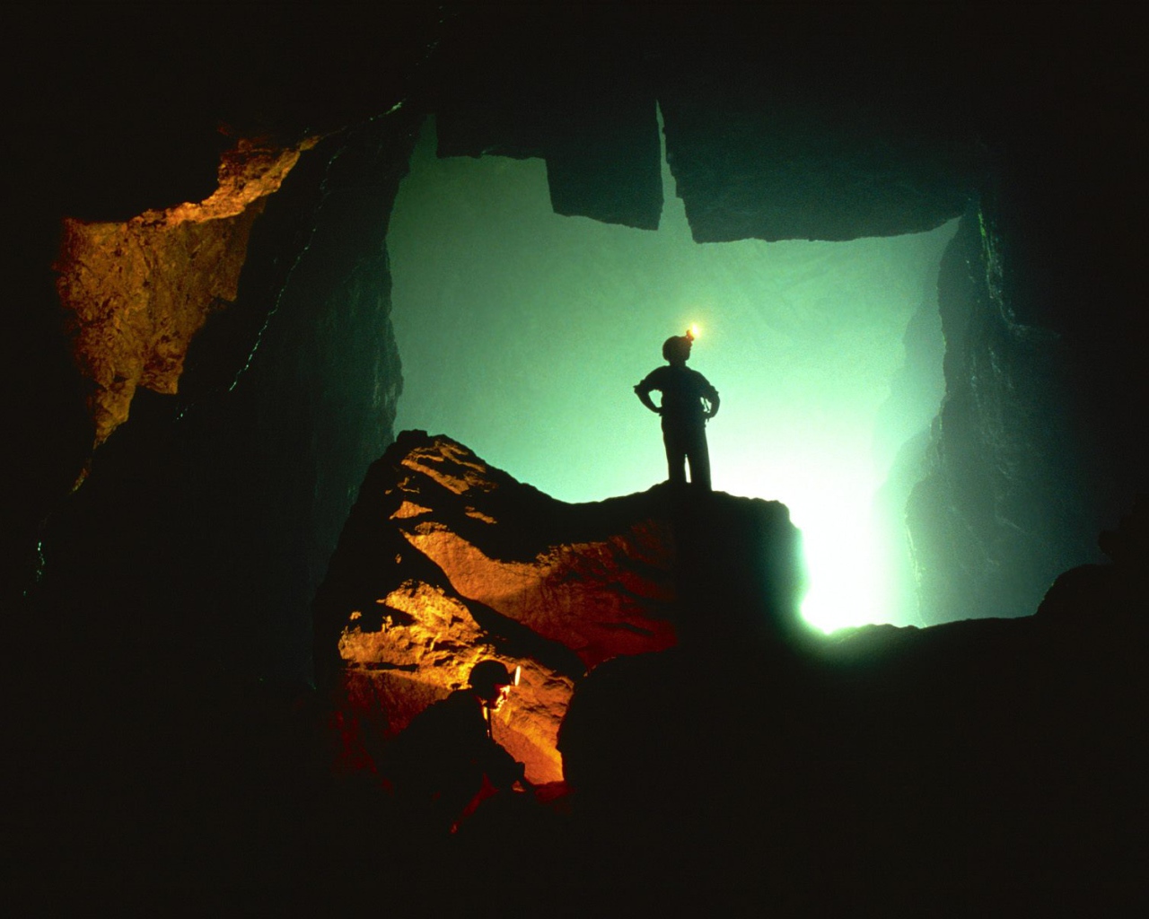 Пещера потерянного мира