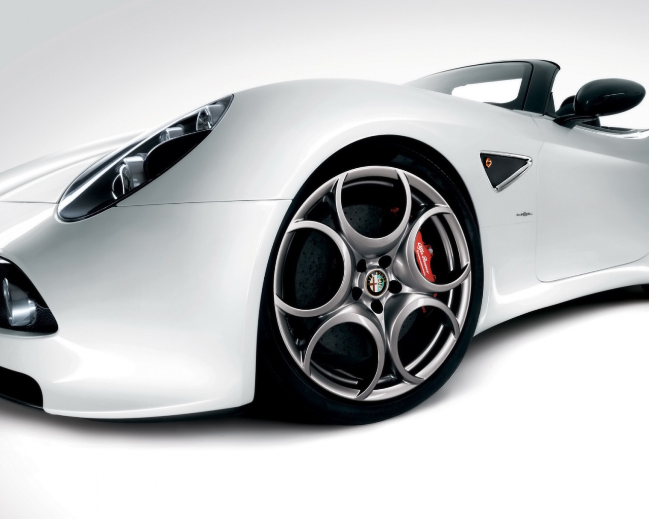 Белая Альфа