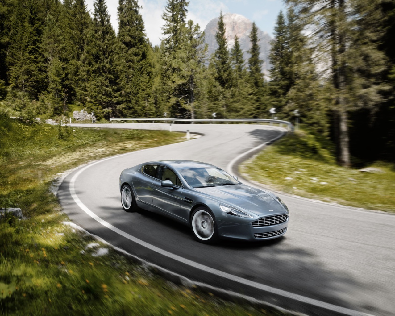 авто люкс Астон Мартин