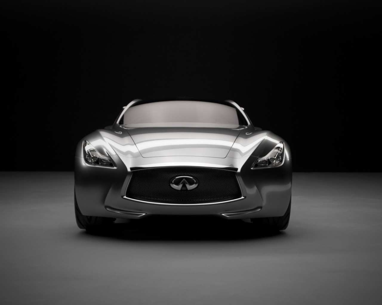 Infinity Вид спереди