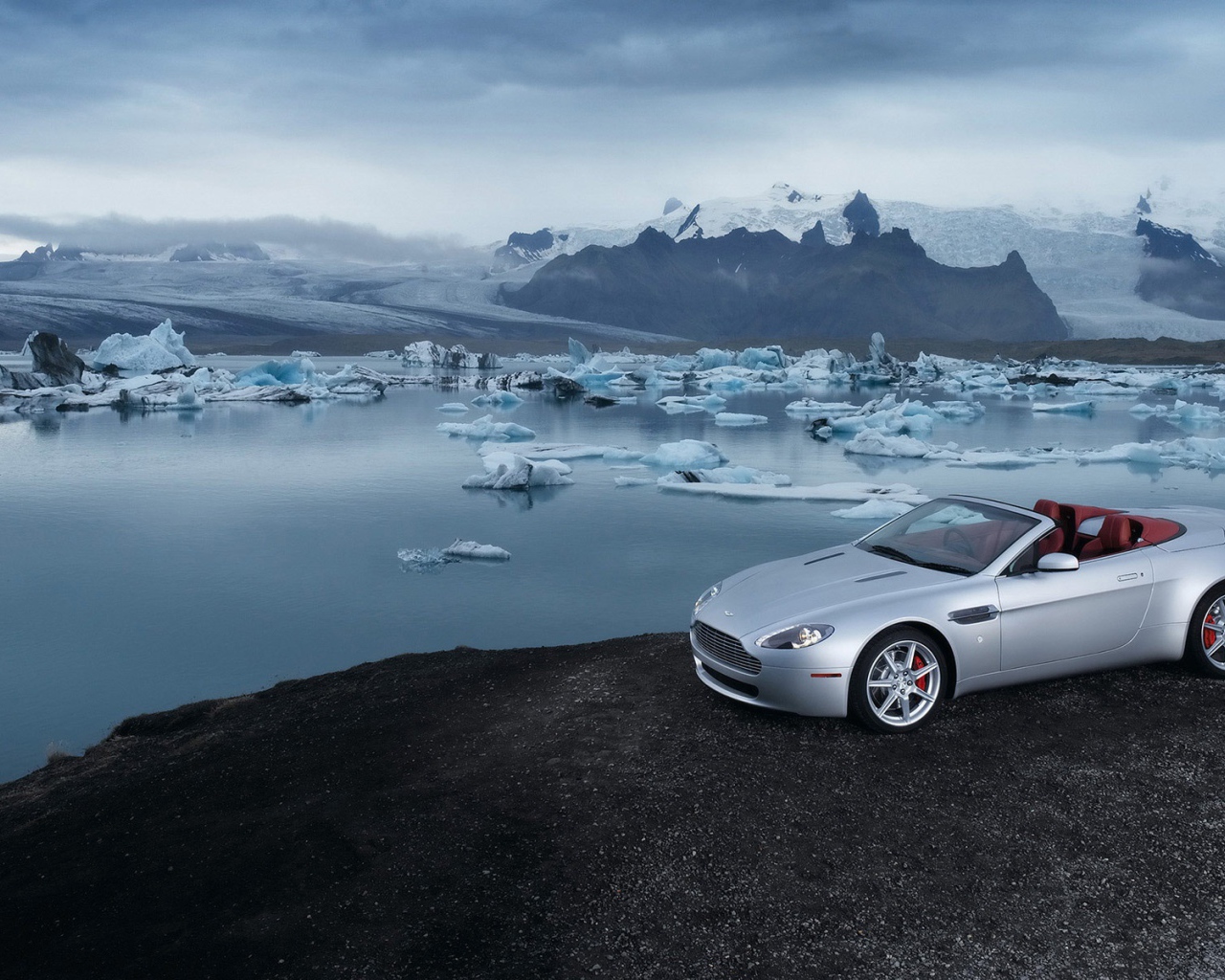 Автомобиль Исландия