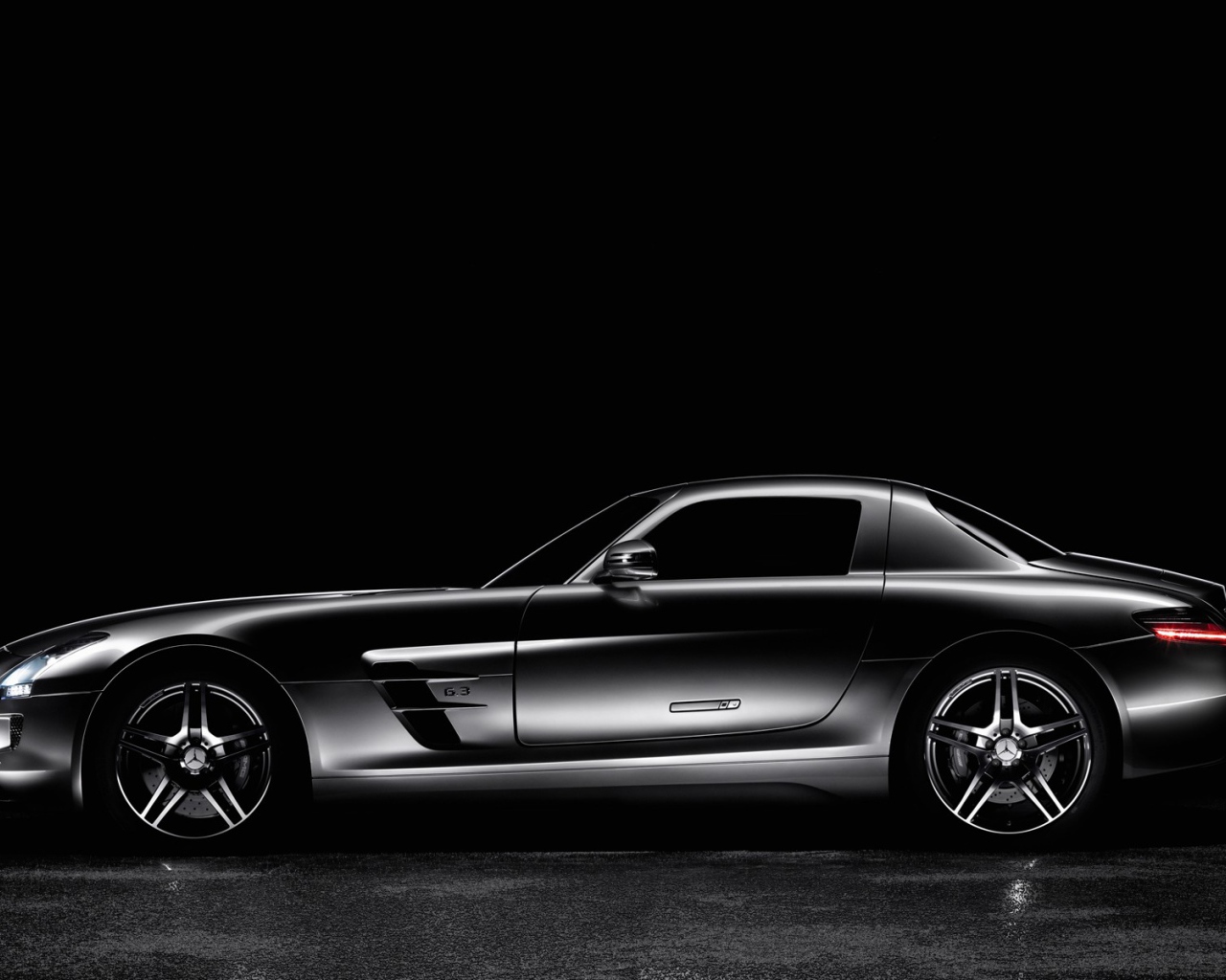 Авто с большим объемом двигателя