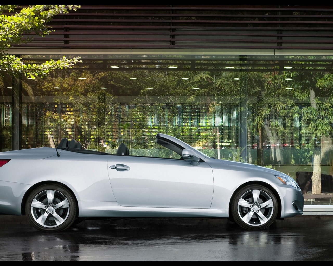 Кабриолет класса люкс