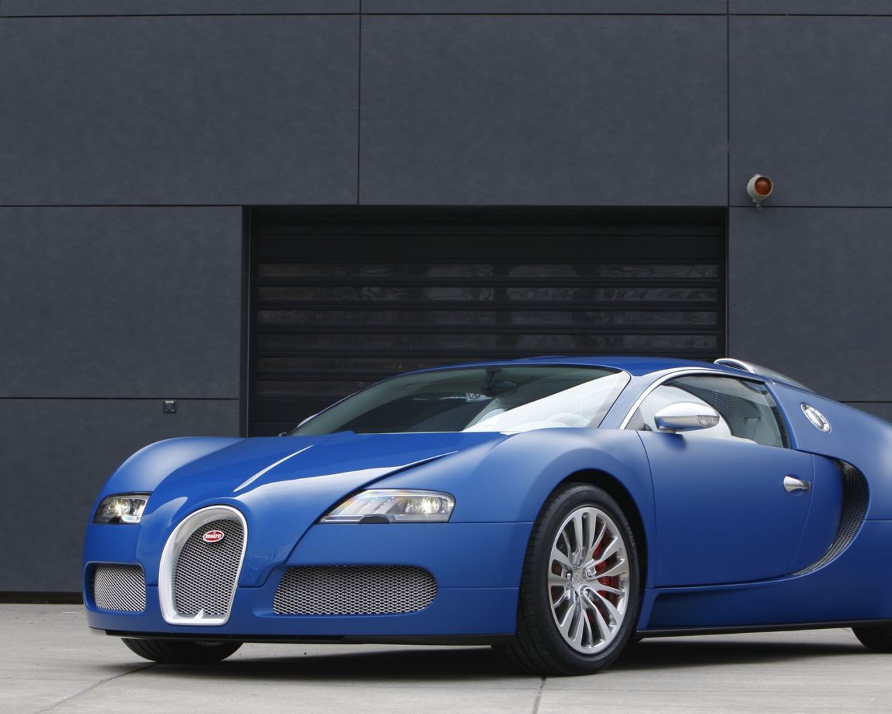 Итальянский спорткар