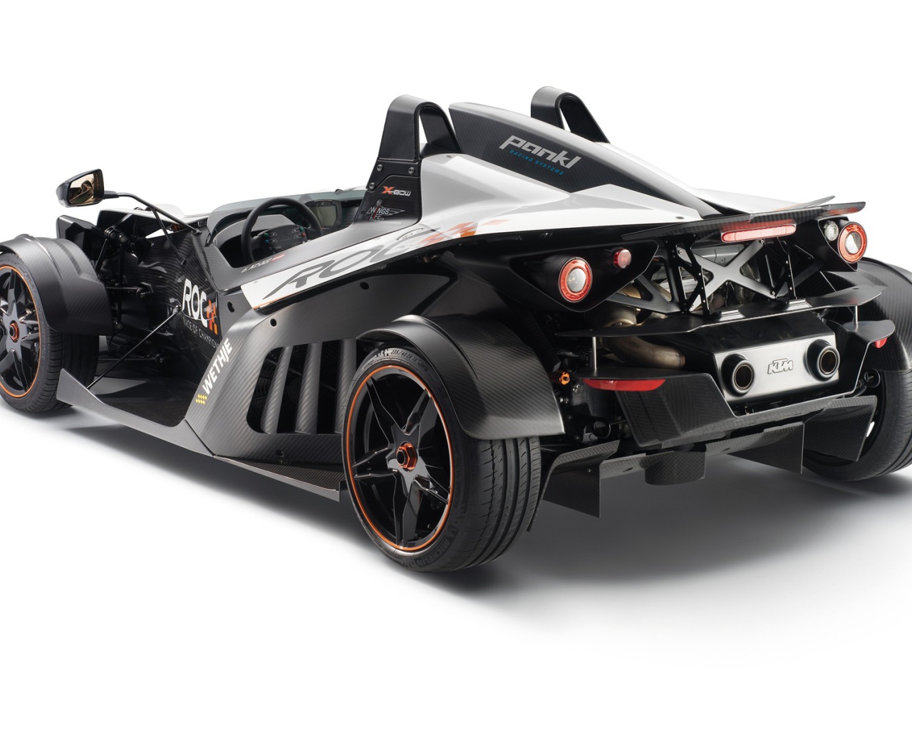 Быстрый спорткар