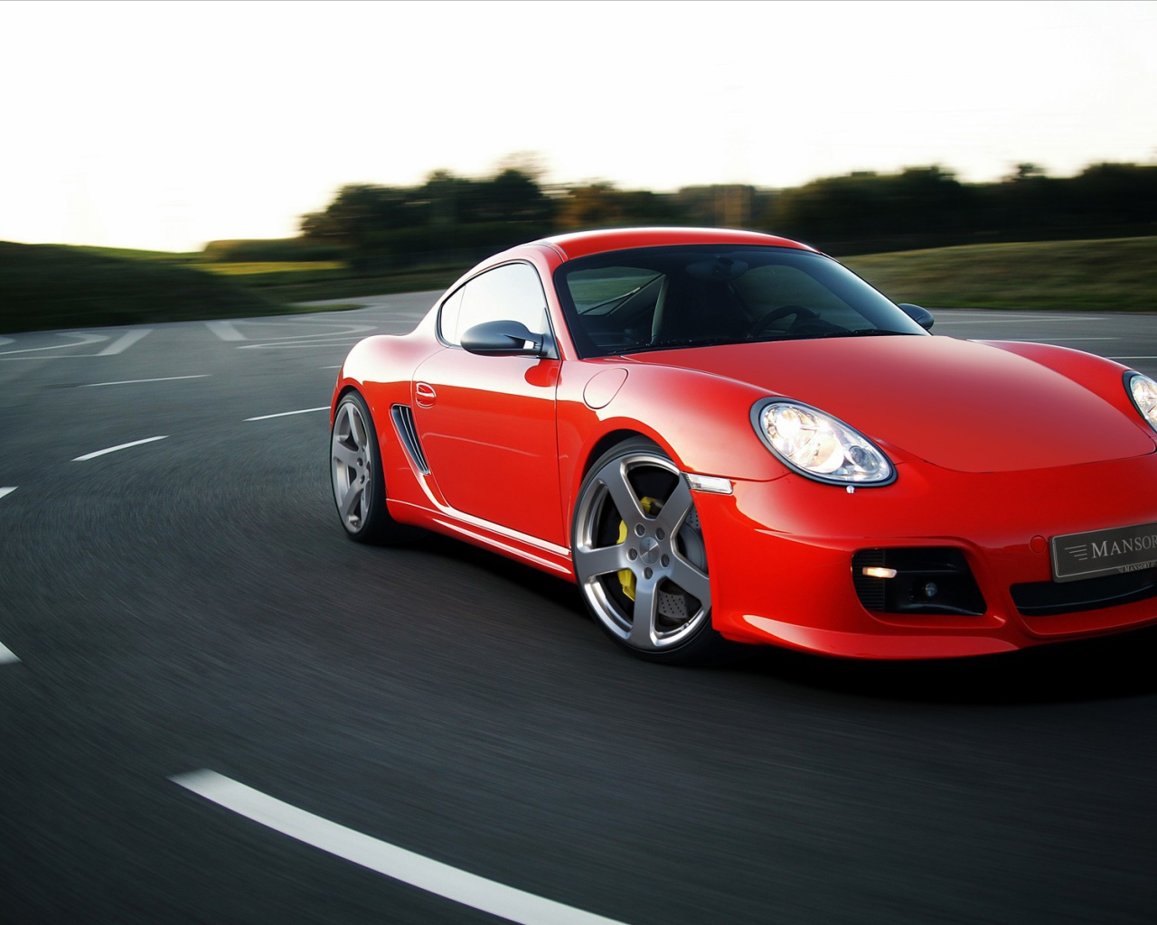 Красный Mansory