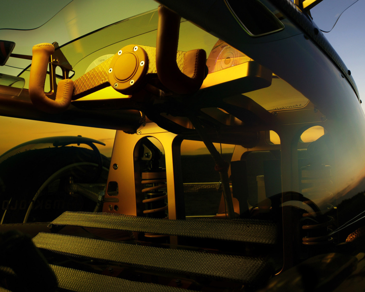 Автомобиль для нудистов