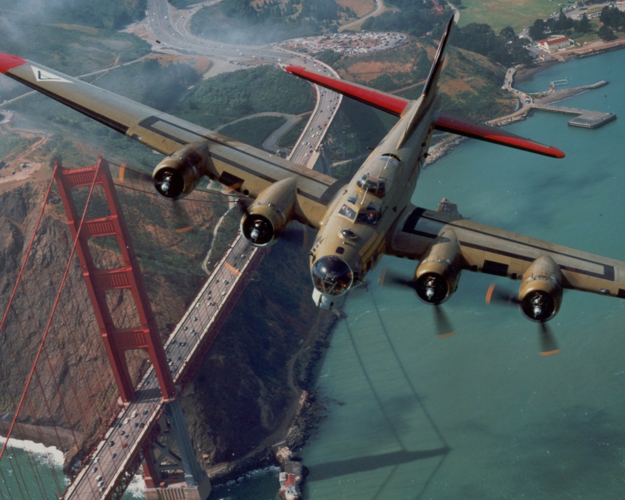 Полет над Золотыми Воротами