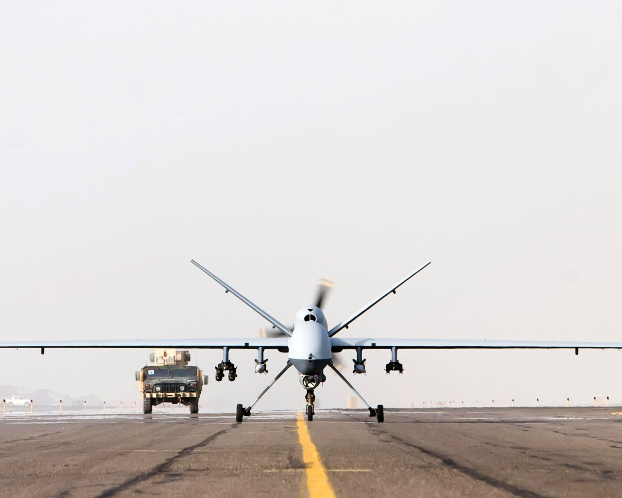 Военная авиация / Американский беспилотник