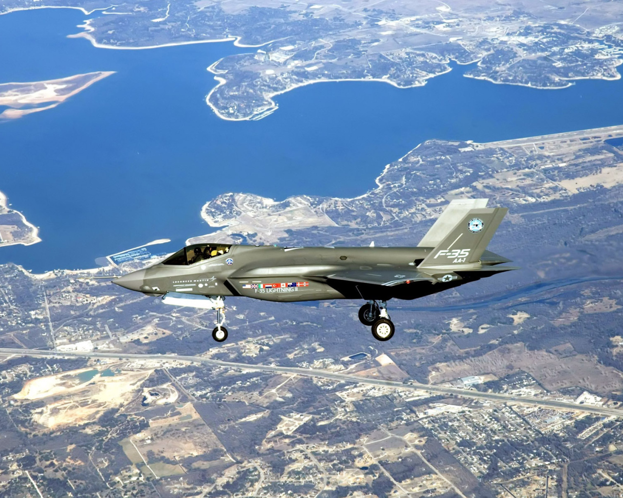 Военная авиация / выпущенные шасси