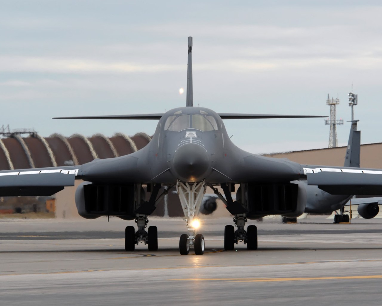 Военная авиация / стратегический бомбардировщик