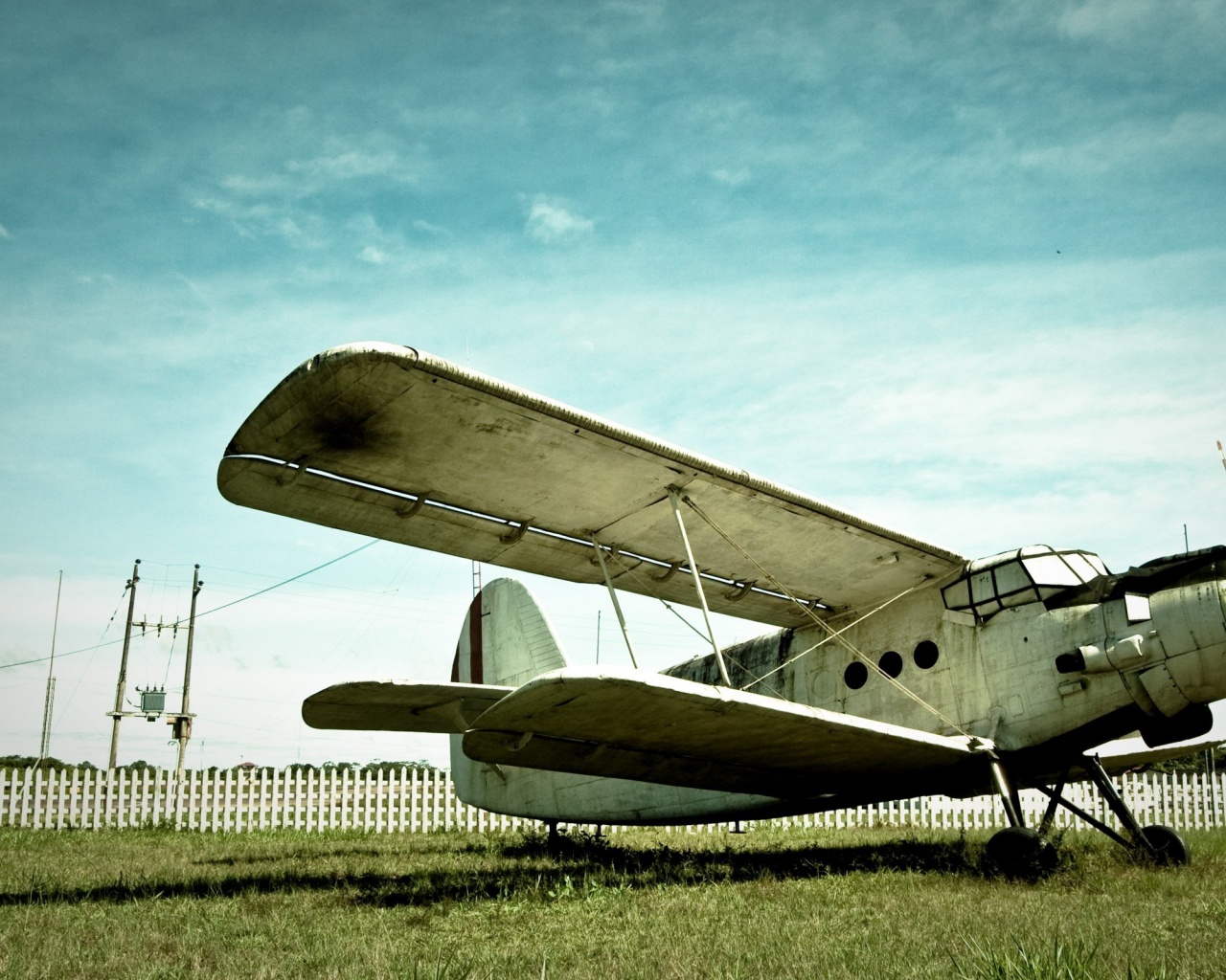 Легкомоторный самолет