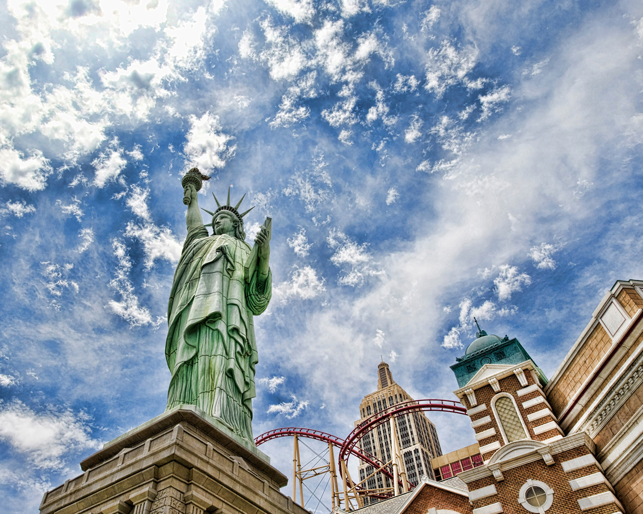 Статуя свободы